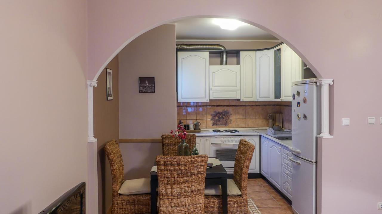 Apartment Krsta Нови-Сад Экстерьер фото